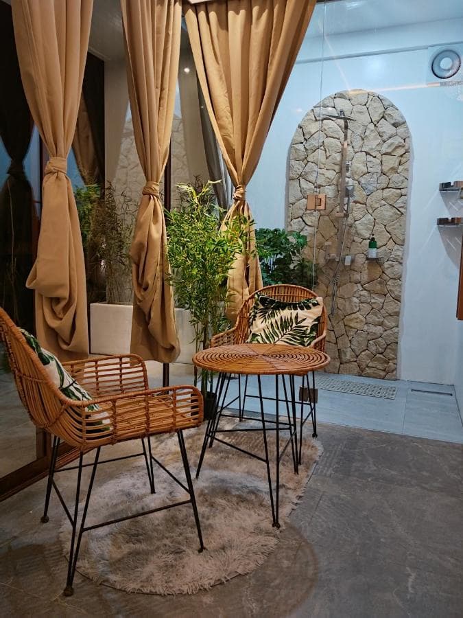 Modern bathroom at Villa Silana